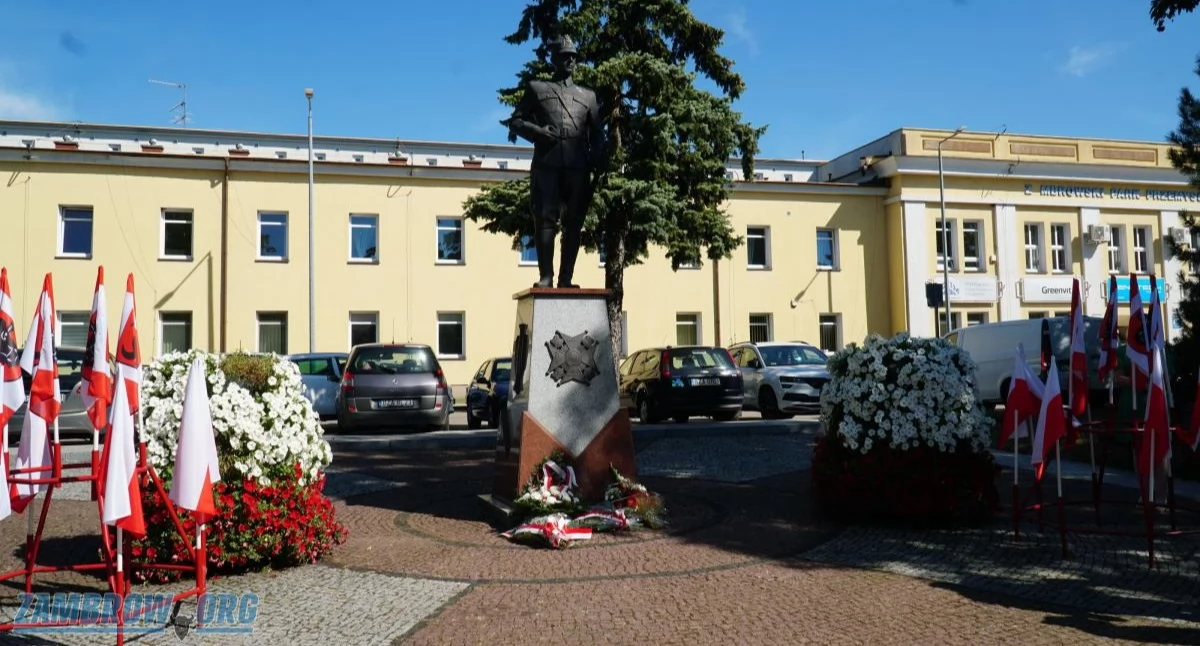 komunikat, UWAGA Parking Zambrowie będzie zamknięty! - zdjęcie, fotografia