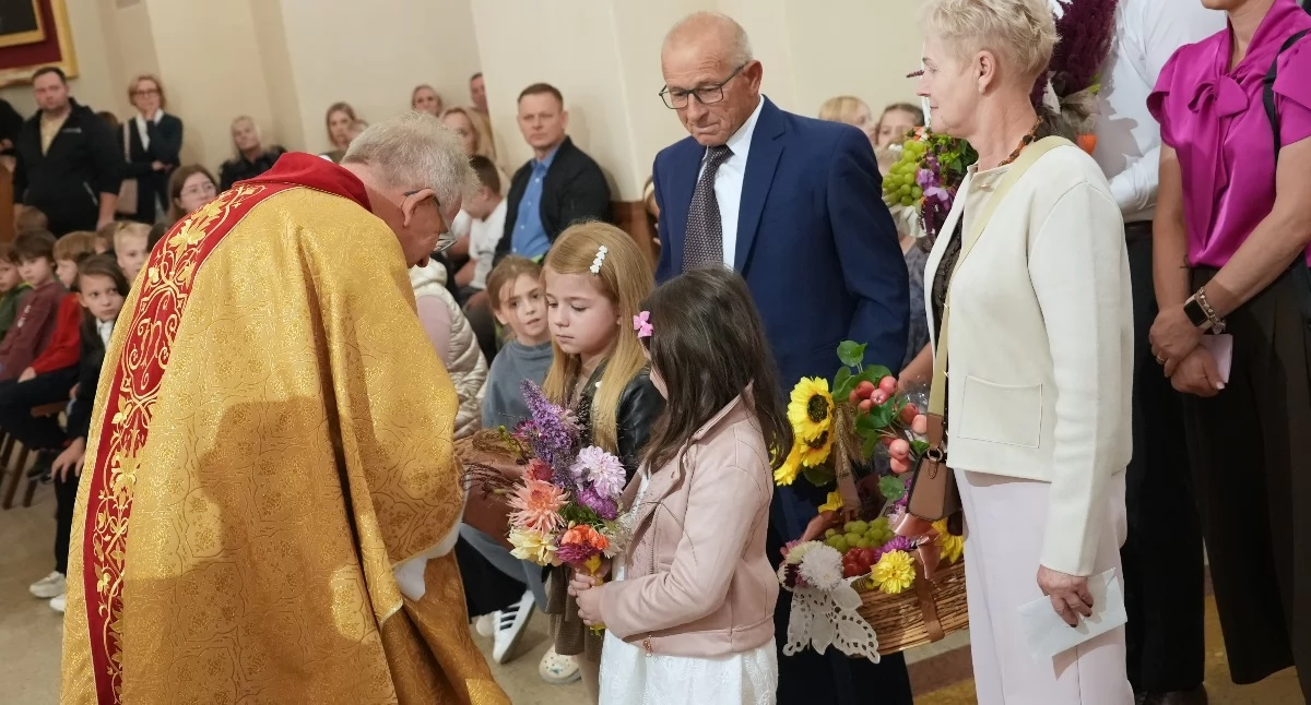 zdjęcie: dożynki w parafii Trójcy Przenajświętszej w Zambrowie