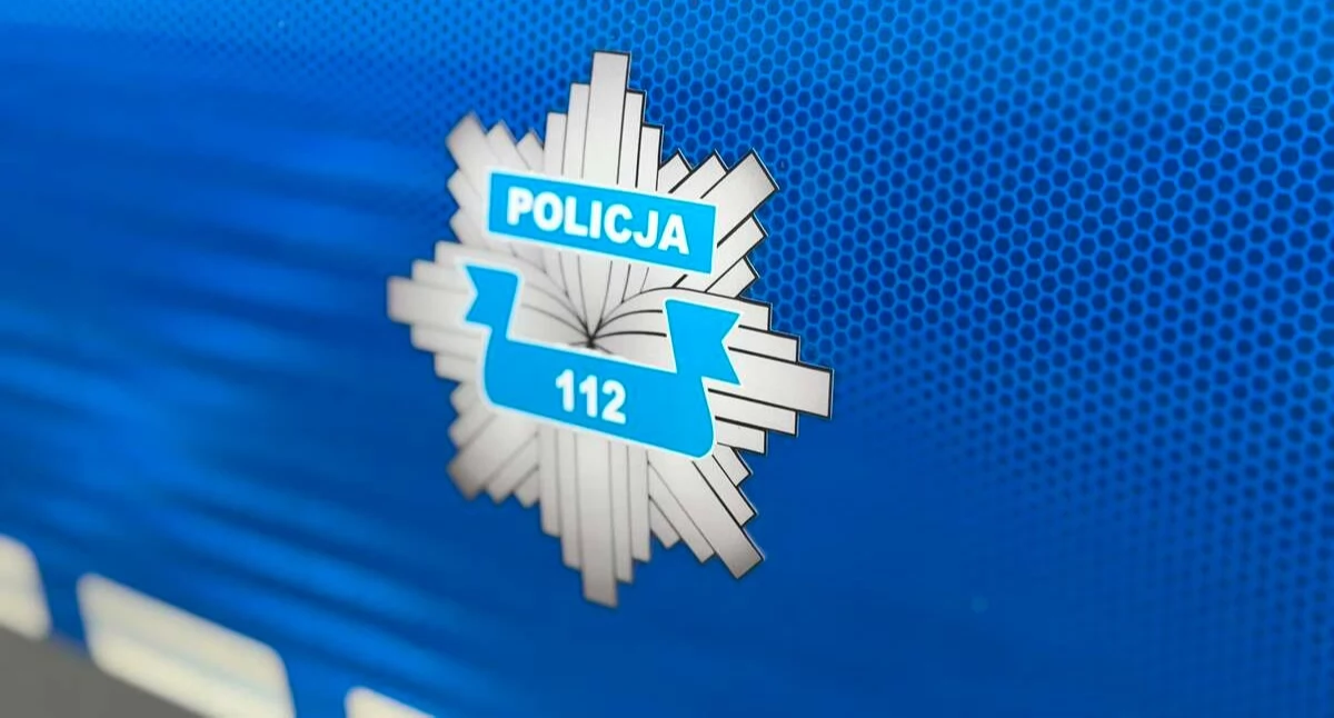 policja, Zambrowscy policjanci zatrzymali poszukiwanego listem gończym latka - zdjęcie, fotografia