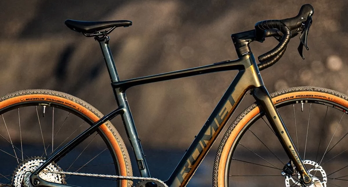 zdjęcie: rower gravel do dłuższych wycieczek