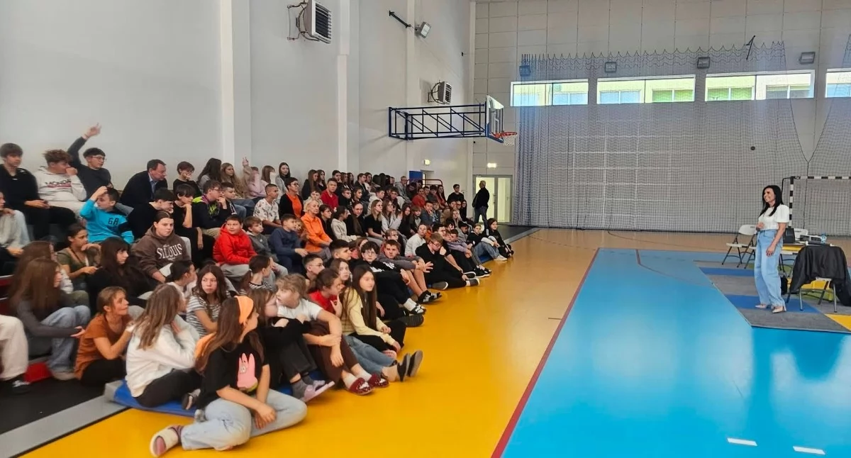 edukacja, Gdzie kończy żart zaczyna odpowiedzialność Ważna lekcja Trójce [FOTO] - zdjęcie, fotografia