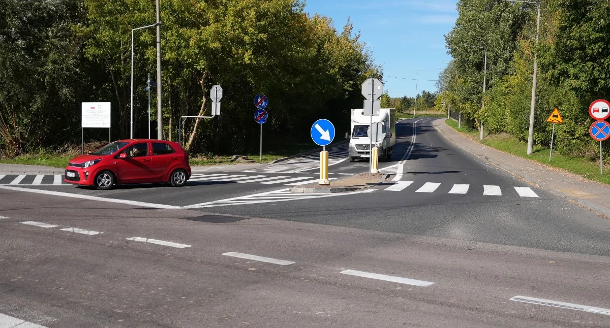 interwencje, było powodem zmiany organizacji ruchu skrzyżowaniu Łomżyńskiej Żytnią Zambrowie Burmistrz odpowiada - zdjęcie, fotografia