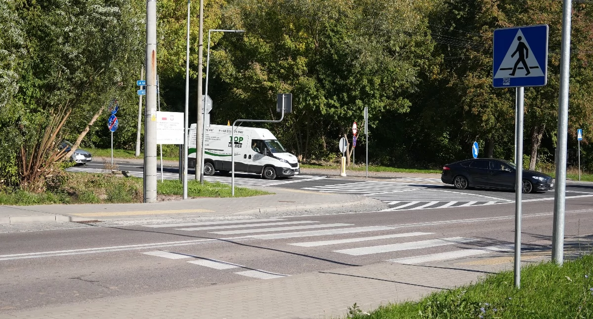 zdjęcie: skrzyżowanie ulicy Łomżyńskiej z Żytnią i Polową w Zambrowie