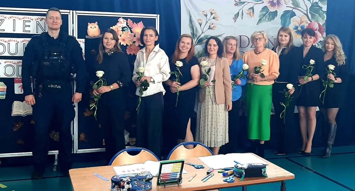 edukacja, Uczniowie Szkoły Podstawowej Starym Skarżynie świętowali Dzień Edukacji Narodowej [FOTO] - zdjęcie, fotografia