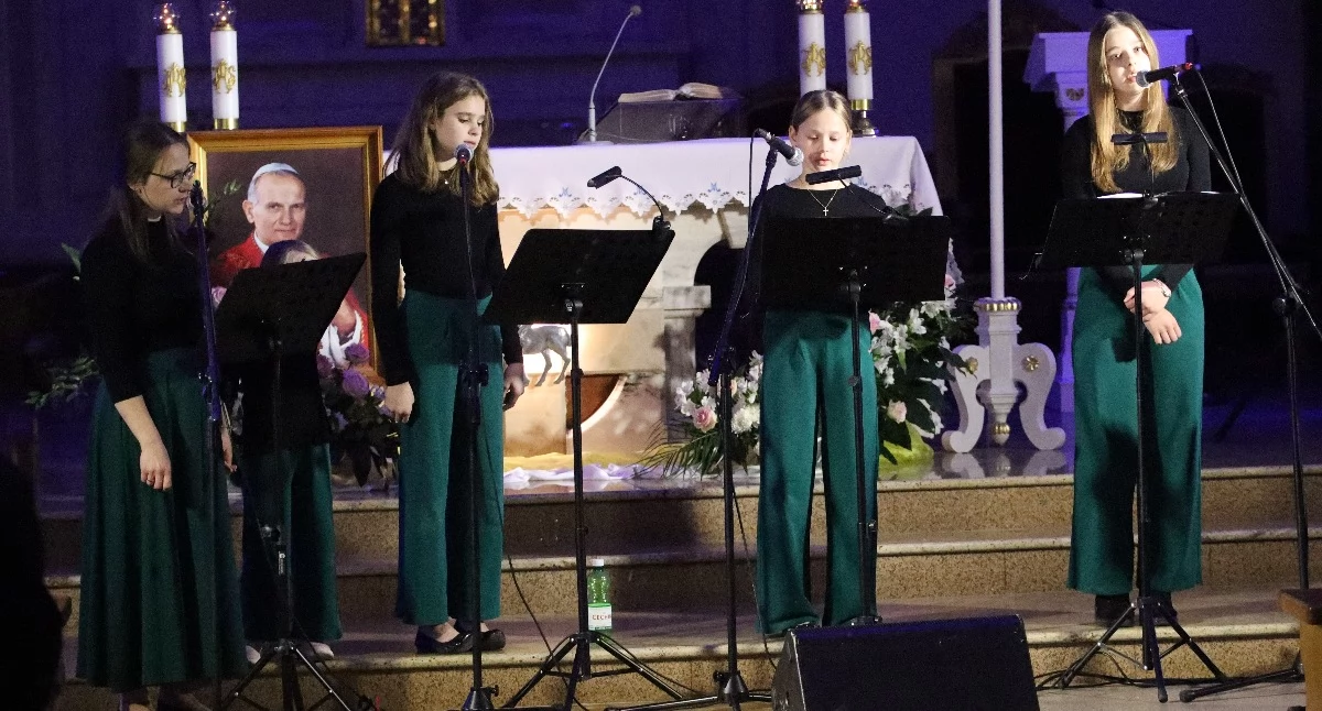 zdjęcie: TOTUS TUUS – Apostoł Miłosierdzia. Koncert w Zambrowie