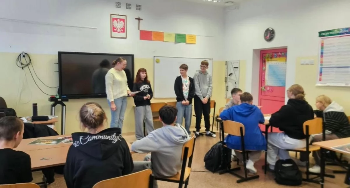 edukacja, Uczniowie „Trójki” wzięli udział warsztatach profilaktyki uzależnień [FOTO] - zdjęcie, fotografia