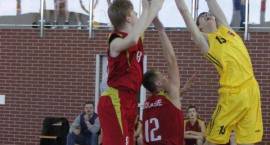 Mecze półfinałowe grupy B Ogólnopolskiej Olimpiady Młodzieży chłopców rocznik 96/97...