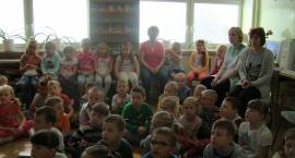 Przygoda przedszkolaków w bibliotece SP5