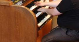Koncert organowy Roberta Kuleszy w Zambrowie