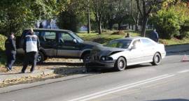 Skutki kolizji na ul. Kościszki przy wyjeżdzie z poczty w dn. 05.10.2010 r.
