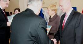 Społecznosć Szkoły Podstawowej nr 4 w Zambrowie obchodziła święto patrona szkoły