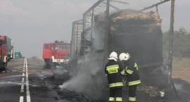 Akcja gaszenia TIRA na krajowej ósemce w okolicach m. Pęsy Lipno w dn. 13.04.2010 r....