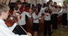 Koncert z okazji Rocznicy Uchwalenia Konstytucji 3. Maja - w PSM w Zambrowie /Fot....