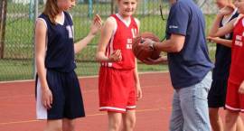 ierwsze mecze eliminacyjne Turnieju Koszykówki Orlik Basketmania 2014 za nami