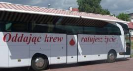 Specjalny ambulans do pobierania krwi stanął na prakingu przy LIDL, przy ul....