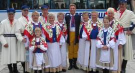Z prowadzącym IX Dni Europejskiej Kultury Ludowej – solistą Zespołu Pieśni i...