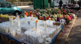 Trwają przygotowania do Wszystkich Świętych na zambrowskich cmentarzach