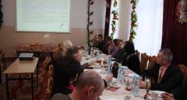 Konferencja Poradni Psychologiczno - Pedagogicznej w Zambrowie - Zdążyć z pomocą na czas
