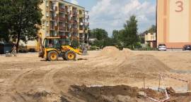 Trwa budowa Orlika przy Szkole Podstawowej nr 5 w Zambrowie