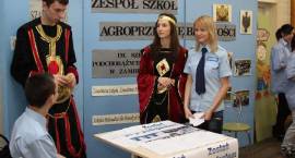 Drugi dzień Targów Edukacyjnych i Giełdy Pracy w ZS1 w Zambrowie