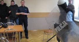 Lekcja w komendzie policji
