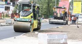 Przebudowa ulicy Obrońców Zambrowa dobiega końca. Stan prac na 17.09.2010r.