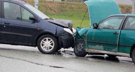 Wypadek na światłach w centrum Zambrowa