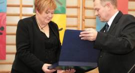 Uroczystość podpisania i wmurowania aktu erekcyjnego pod budowę hali sportowej przy...