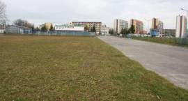 Teren obecnego boiska bocznego przy Stadionie Miejskim w Zambrowie. Stan na: 28.10.2010r.