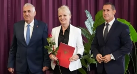 Burmistrz wyróżnił pedagogów z okazji Dnia Edukacji &hellip;