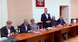 Spór o sesję i szpital. Przewodniczący Rady Powiatu &hellip;