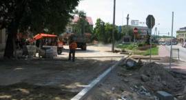 Parking na Pl. Sikorskiego - stan na dn. 06.06.2007 r./Fot. Katarzyna Walendziak