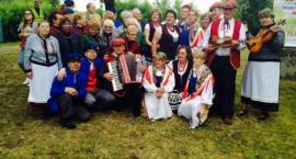 Sukces zambrowskich grup folklorystycznych w Nowogrodzie