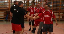 Strażacy ochotnicy rywalizowali w siatkówce