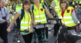 Przygotowania do wyjazdu. Okolice kościoła pw. Trójcy Św.