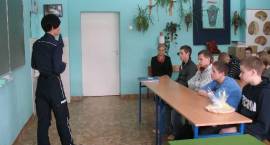 Funkcjonariusze zambrowskiej policji spotkali się z uczniami SOSW w Długoborzu