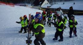Sportowcy z Akademii Malucha na nartach w Rybnie