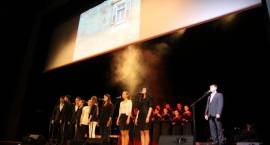 Koncert pt. Śpiewnik Papieski. Centrum Kultury. Zambrów, 03.04.2012 r.