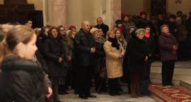 Modlitwa o uzdrowienie w parafii pw. Ducha Świętego w Zambrowie