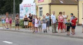 Zawodowe ekipy kolarskie przejechały przez nasz powiat