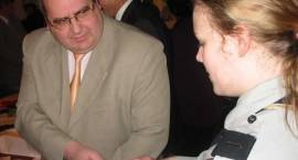 Życzenia i dzielenie się opłatkiem w czasie sesji Rady Miasta w dn. 18.12.2007 r. /Fot....