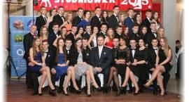 Studniówka ZS1 2015. Zdjęcia grupowe