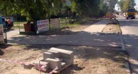 Budowa chodników przy Al. Woj. Pol.  /Fot. z archiwum Portalu www.zambrow.org
