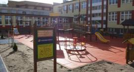 Przyszkolny plac zabaw przy SP4