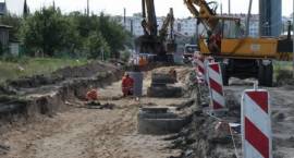 Ulica 71. Pułku Piechoty. Widok od skrzyżowania z ul. Polną i Łanową (trwa wykonywanie...