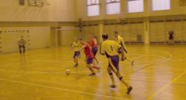 Turniej Halowej Piłki Nożnej o Puchar Prezesa ZCiW Sp. z o.o. /Fot. Daniel Miedzik