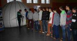 Mobilne planetarium w „Czerwoniaku”