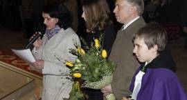 Uroczystość wprowadzenia relikwii bł. Jana Pawła II w postaci kropli krwi do kościoła...