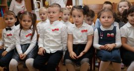 Poranek Patriotyczny w Akademii Malucha