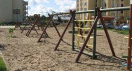 Nowe zabawki na placach zabaw SM Nadzieja